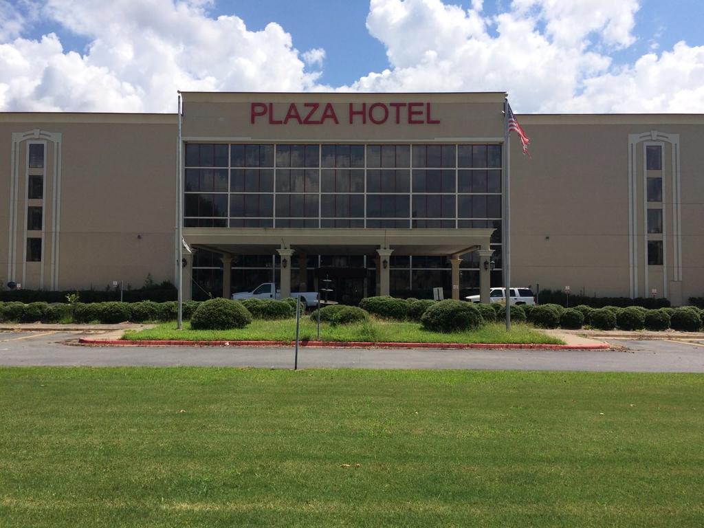 Plaza Hotel And Suites Pine Bluff Dış mekan fotoğraf